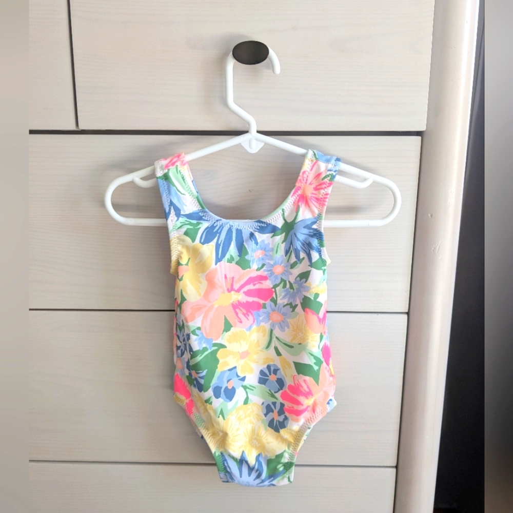Old Navy Floral Infant Swimwear 6-12 Months